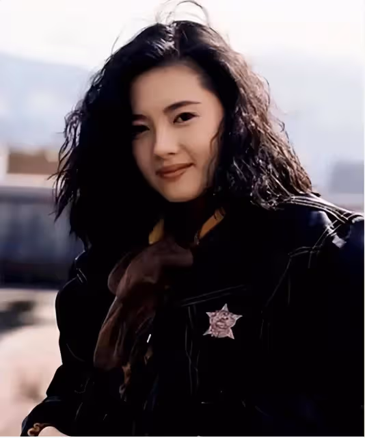 被打臉?李麗珍出席新片首映禮,否認曾與王晶交往,沒有爭風吃醋