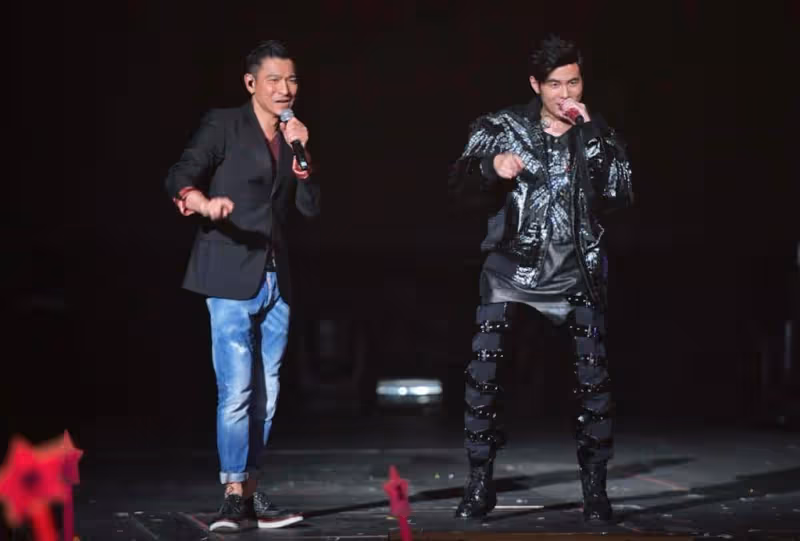 周杰倫開唱在即…突收「劉德華親筆信」 內容曝光網贊翻:字超漂亮