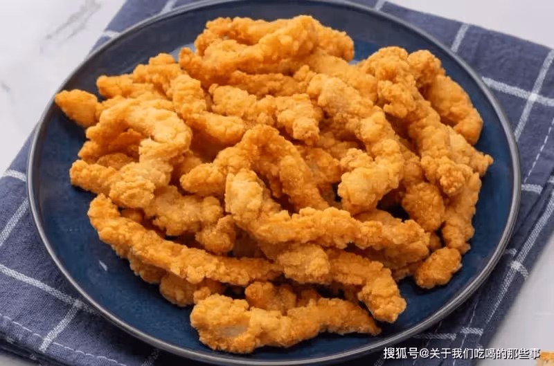 炸酥肉調麵糊,記得用這4樣食材混合,外酥里嫩,放涼了也好吃