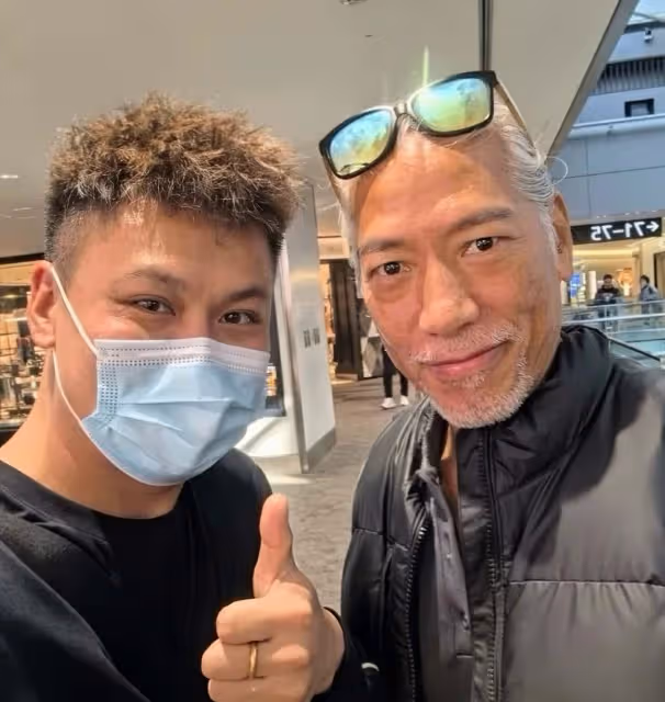 荷爾蒙爆棚!香港知名男星獲封中老天花板,越老越帥變慈眉善目