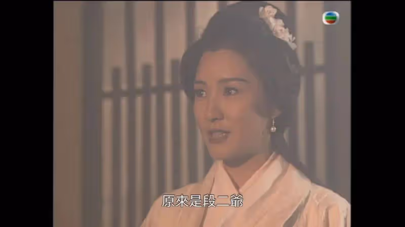TVB前女星罕見露面,遠離渣男獨自撫養兒女,放下仇恨面相變慈祥