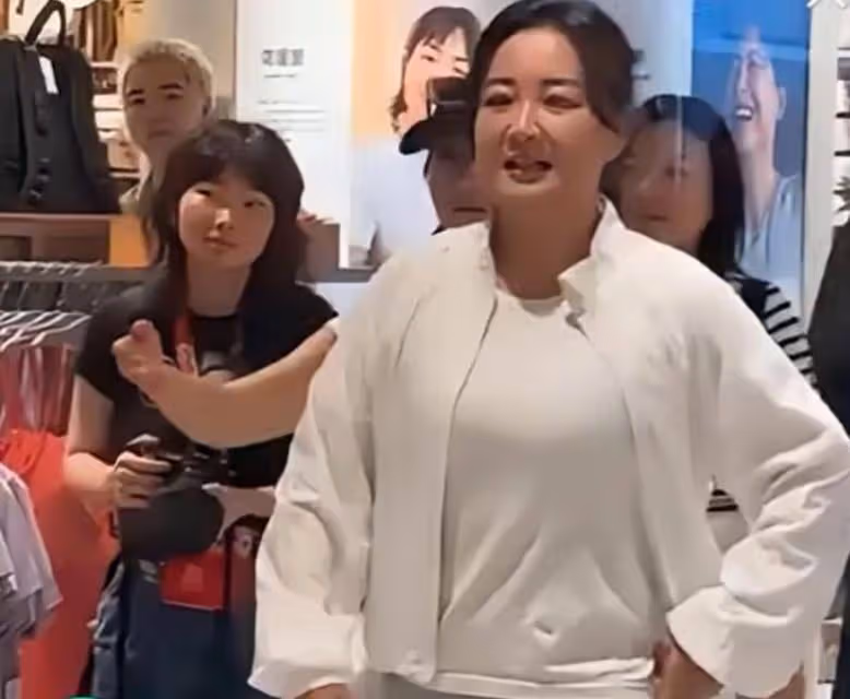 賈玲復胖告訴我們:「乾乾癟癟」不叫美,珠圓玉潤才更美麗