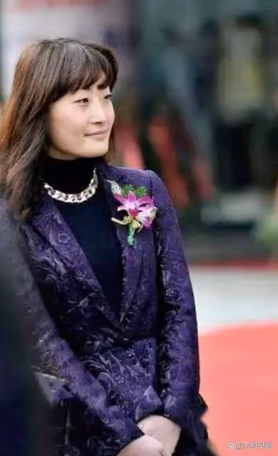 娃哈哈董事長宗馥莉,把包括張暉在內的七名高管全都清除出管理層