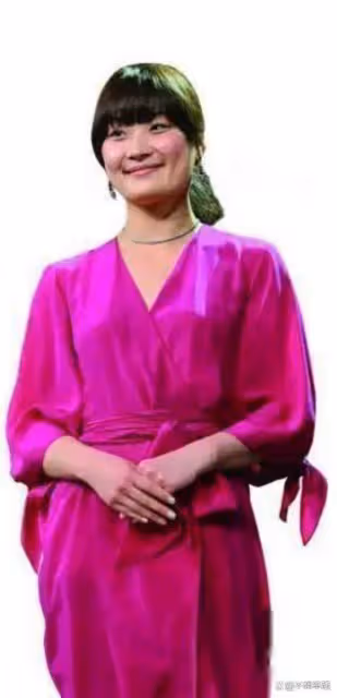 娃哈哈董事長宗馥莉,把包括張暉在內的七名高管全都清除出管理層