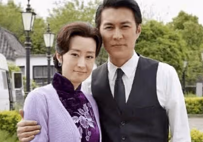 如果不是靳東親口說出,誰敢相信他最敬慕的女人,竟是她?