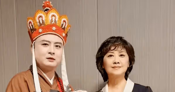 沒想到38年後,72歲朱琳與唐僧再次相聚,我卻被朱琳驚艷了!