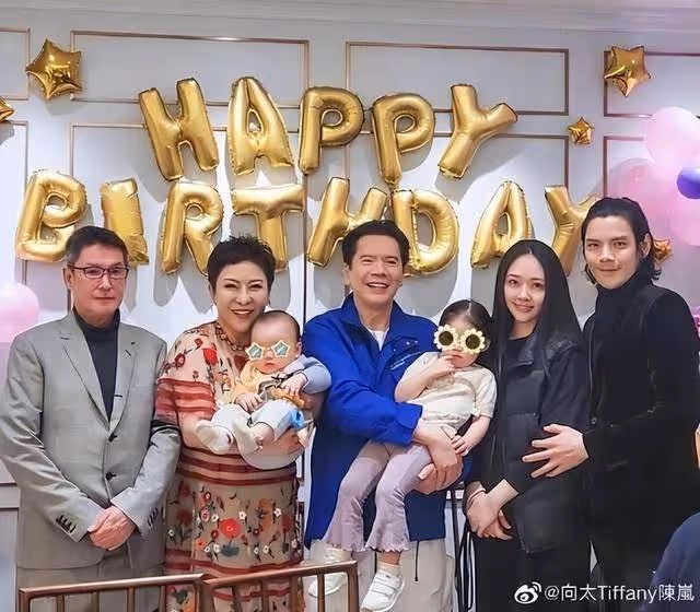 向佐回應新電影獲張藝謀、劉德華、吳京、沈騰打call