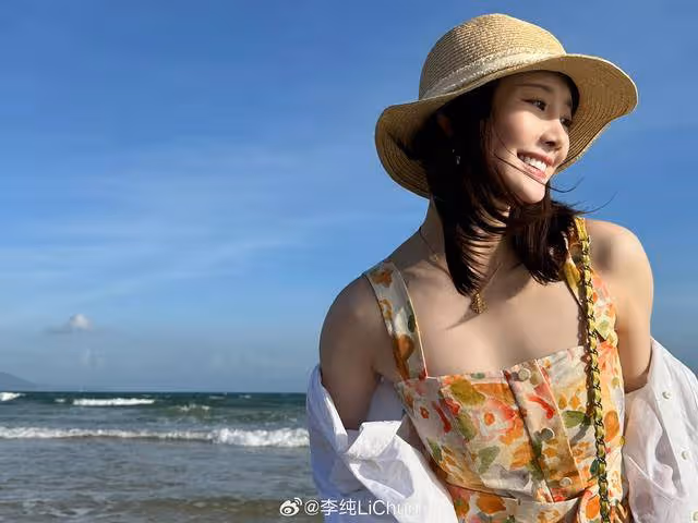 知名女星李純因母親被困電梯再次發文:不抱歉為此事占用了公共資源