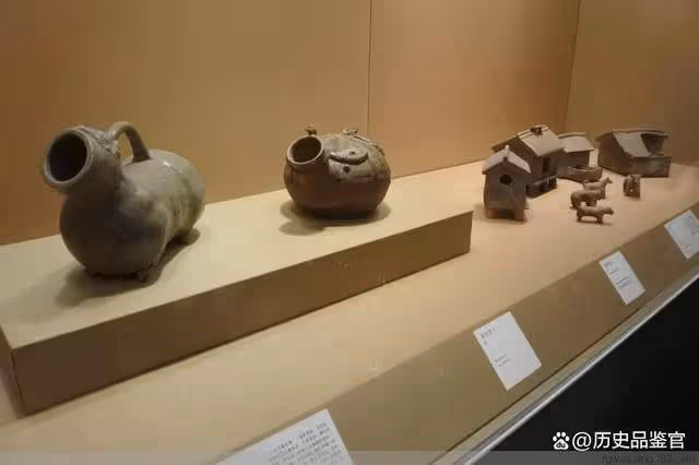 古代「夜壺」口那麼小,女人怎麼用?看完瞬間明白了!