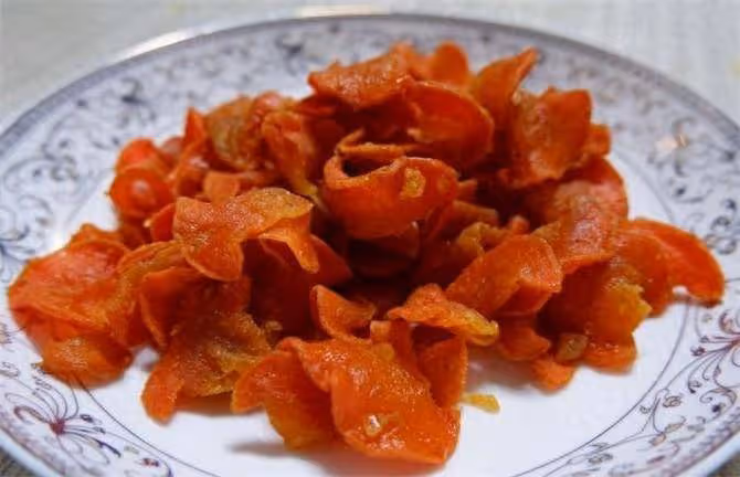 胡蘿蔔新吃法,好吃的胡蘿蔔糖,簡單易做,香甜味濃,先收藏起來
