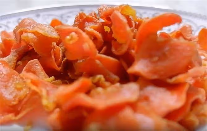 胡蘿蔔新吃法,好吃的胡蘿蔔糖,簡單易做,香甜味濃,先收藏起來