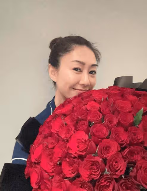 TVB視後橫琴過生日驚喜連連!好友與老公半夜3點現身送祝福