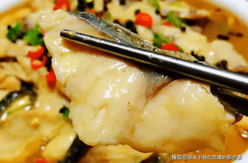 做酸菜魚,牢牢記住4個竅門,魚片嫩滑不碎,湯鮮味濃,超級下飯