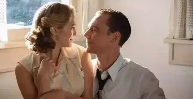 奧妹願意繼續出演猩紅女巫!她曾演大尺度戲性感火辣