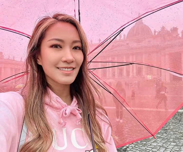 恭喜!TVB前知名女星懷孕多月臨盆在即,因站錯隊遭封殺無奈退圈