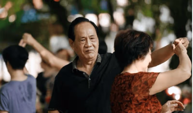 兩性關係:58歲的我與62歲搭夥老伴,過夫妻生活可以,生活費自付