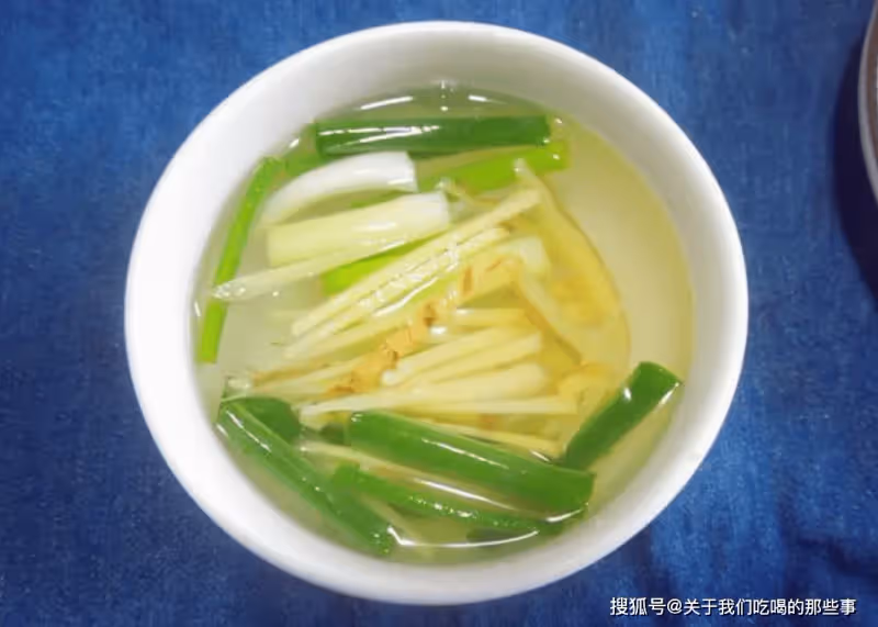 煮「肉丸湯」時,水開下鍋是大錯!教您正確做法,肉丸個個不散