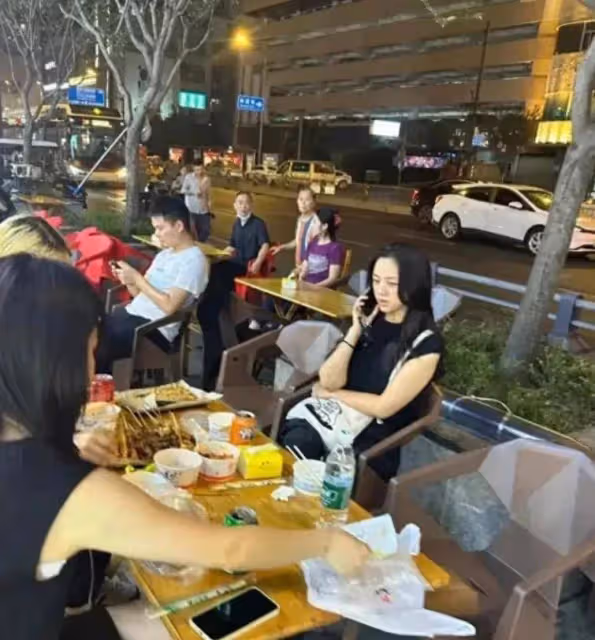 湯唯結婚10年,已分居不離婚,獨自帶娃種地,卻過成了所有女人羨慕的生活...
