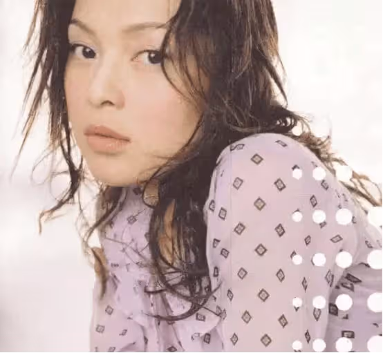 TVB前女星自認與社會脫軌,否認婚內出軌,與視帝前夫關係友好,離婚後著急賺錢交租