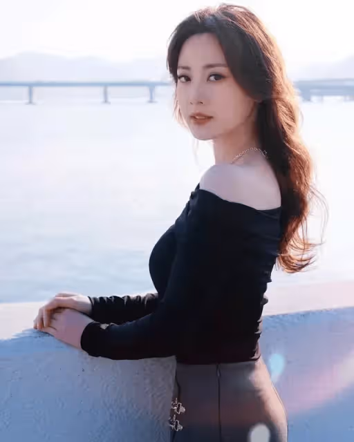 朱晨麗罕見剖白感情經歷,澄清與高層只是朋友,與富二代了解中