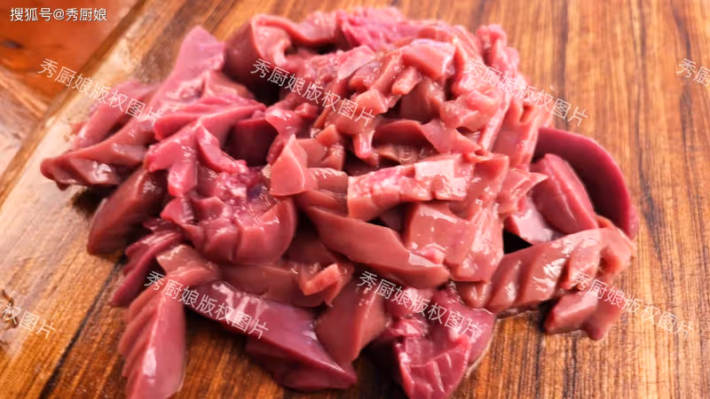 豬腰只用清水洗是大錯!等於吃毒素,教你一招,毒素腥騷味全跑光