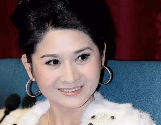 她是娛樂圈「最美渣女」,一年合作30位男導演,47歲無戲可拍