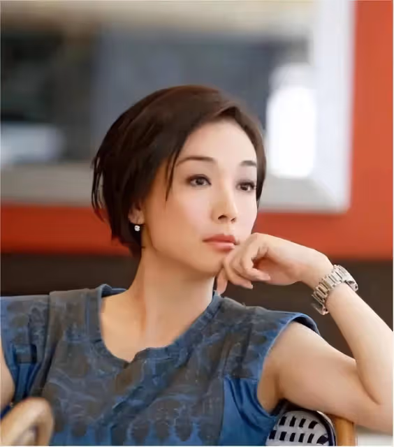 TVB視後近年潛心修行,談起與吳君如弟弟隱婚原因,令人非常無奈