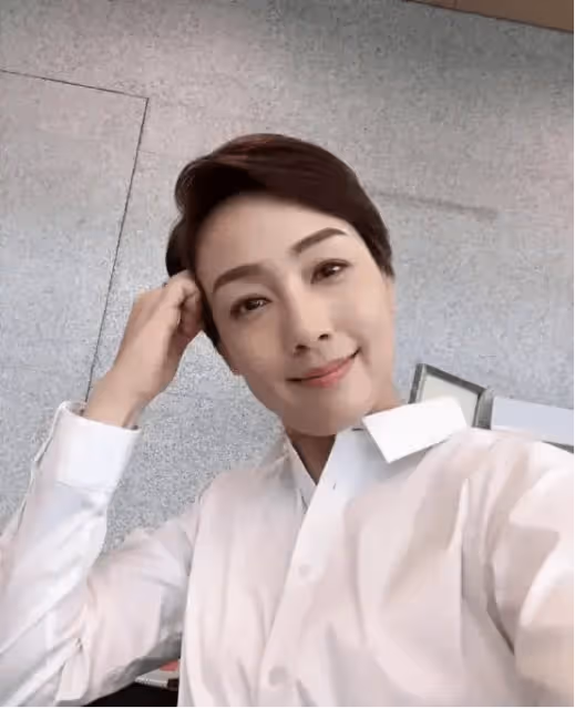 TVB視後近年潛心修行,談起與吳君如弟弟隱婚原因,令人非常無奈