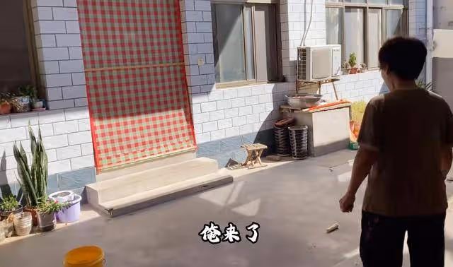 河北:28歲小伙相親26歲女銷售,一見面女生就問:你開車來的嗎?