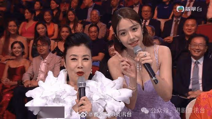 港姐合照爆風波！上一任冠軍被指越來越漂亮
