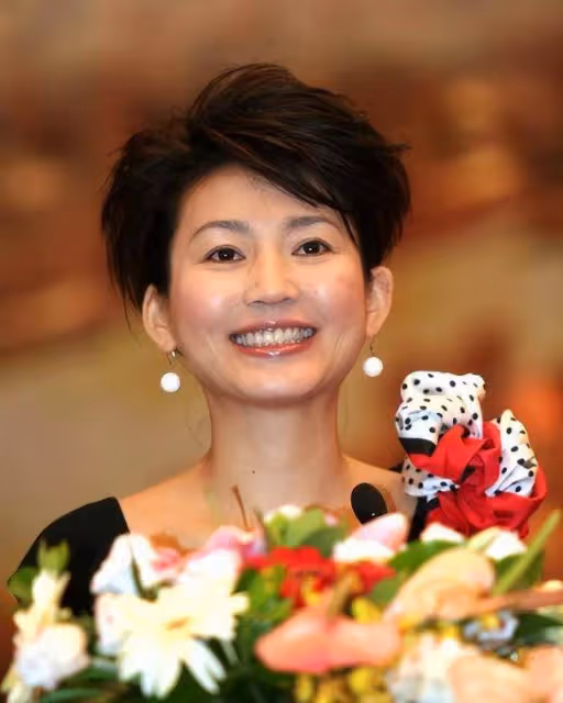王小丫:餘生好好走,著名央視主持人,病床上20字留言催人淚下