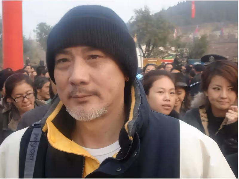 73歲徐少強病逝,遺產被關注,出道50多年,真實身家讓人唏噓