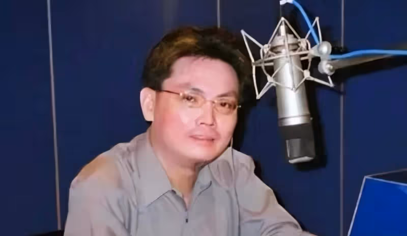 周星馳御用配音演員石班瑜去世,葉清發文:萬般不舍,終有一別,石兄一路走好