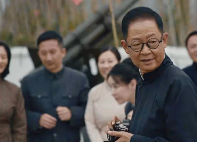 本以為是爛劇,沒想到出奇精彩,老戲骨的表現令人拍案叫絕