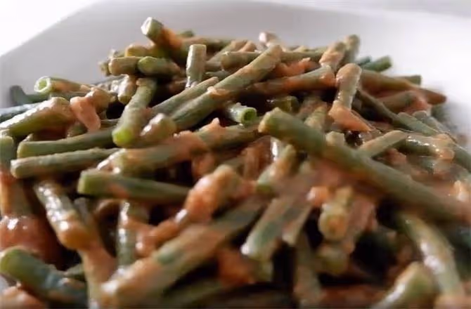 秋天不想炒菜,試試這道麻醬豆角,簡單易做濃香好吃,收藏了