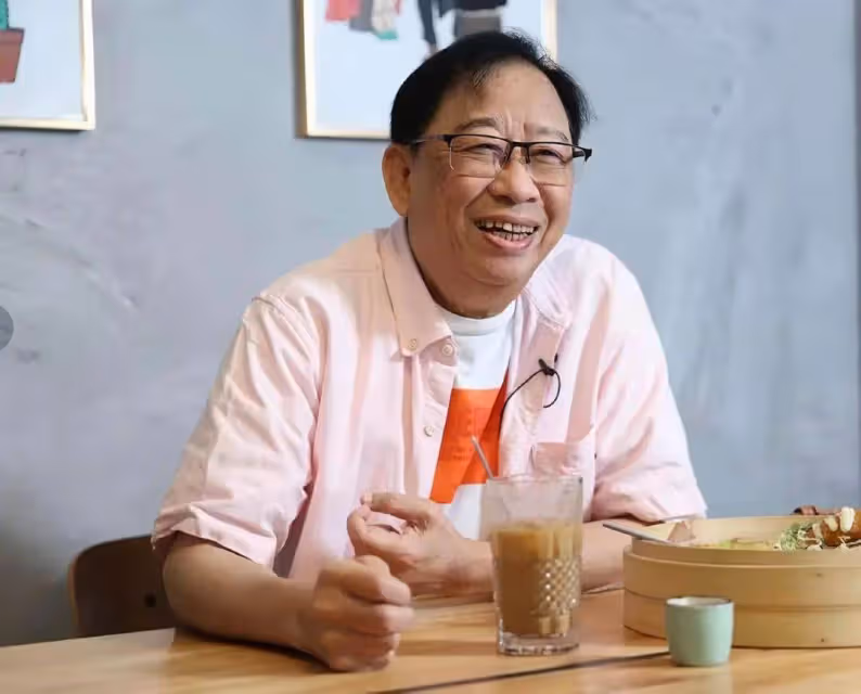 懷疑兒子喜歡同性!TVB知名老戲骨自曝兒子有不正常男女生活,34歲沒結婚