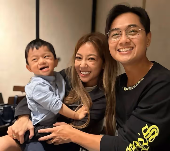 恭喜!TVB知名男星兒子患基因疾病迎來曙光,一家將赴美國治療