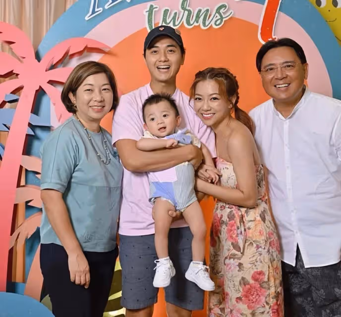 恭喜!TVB知名男星兒子患基因疾病迎來曙光,一家將赴美國治療