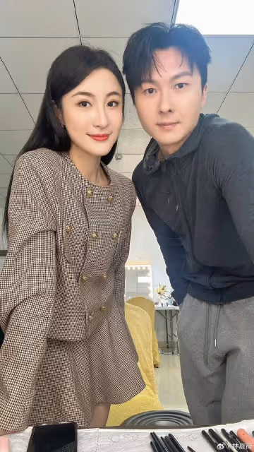TVB視帝暴瘦惹人憂!獲女網紅主動親密肢體接觸,本人未給予回應