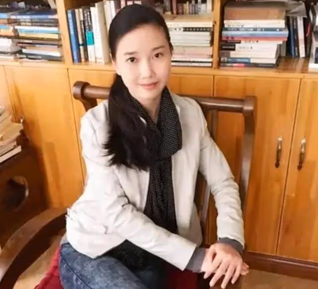 西南政法38歲女教授突然去世,官方回應死因,知情者曝更多隱情