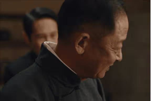 挑不起大梁硬要挑,拿真演員說質量,《暗夜與黎明》要跳著看