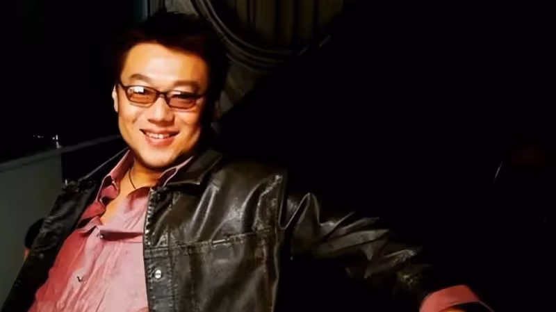 「男星收割機」周迅:深扒30年荒誕情史才知道,愛情追不上她!
