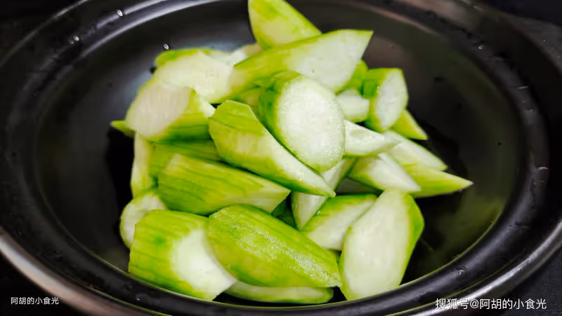 九月要懂得吃一菜,好一個「初秋一寶」!三種食材煮一鍋,夠鮮爽、夠開胃