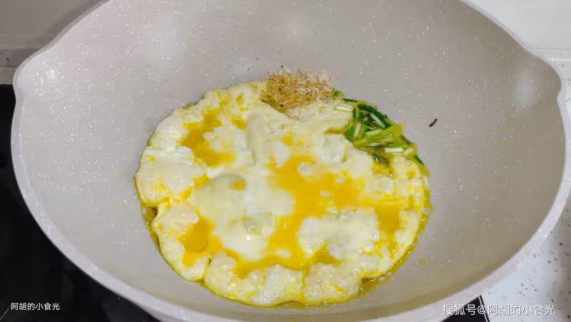 九月要懂得吃一菜,好一個「初秋一寶」!三種食材煮一鍋,夠鮮爽、夠開胃