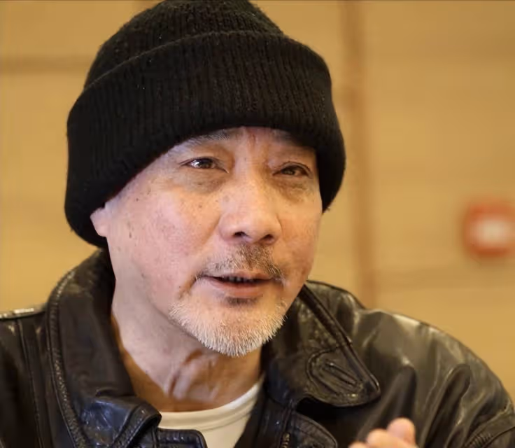 知名港星徐少強追悼會現場曝光!與妻子遺照矚目,多位圈中人到場
