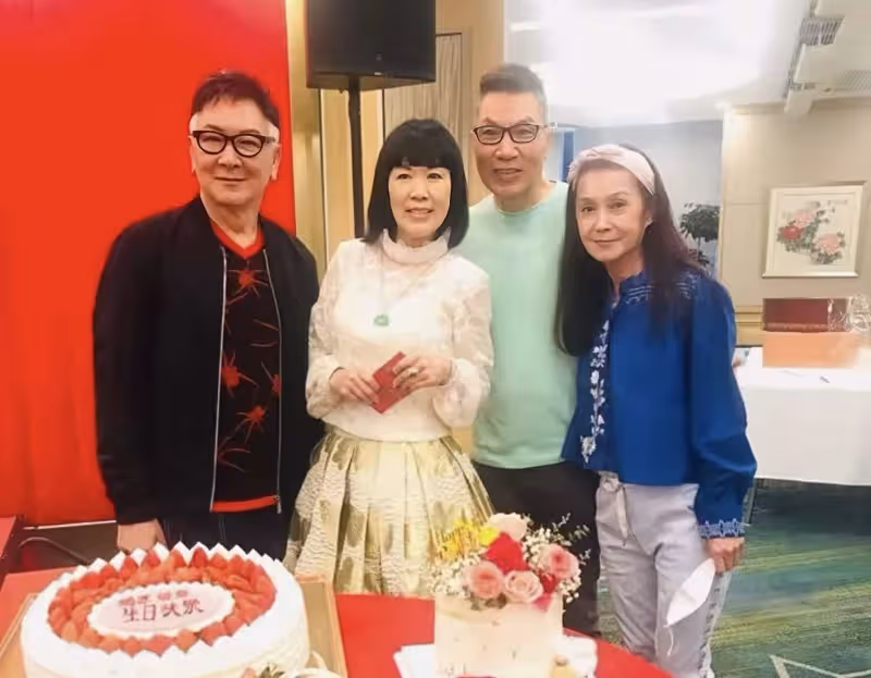 突傳死訊！香港知名女星病重離世，與老公結婚幾十年不生小孩