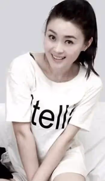關婷娜:成名背後有眼淚和艱辛,39歲婚戀成難題