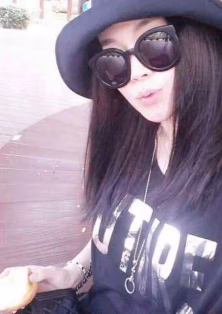 關婷娜:成名背後有眼淚和艱辛,39歲婚戀成難題
