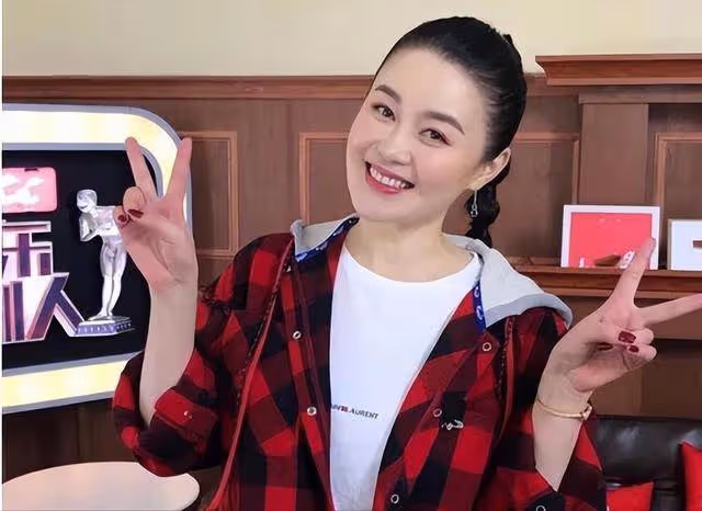 關婷娜:出演《鄉村愛情》,趙本山的「御用媳婦」,40歲卻還未婚