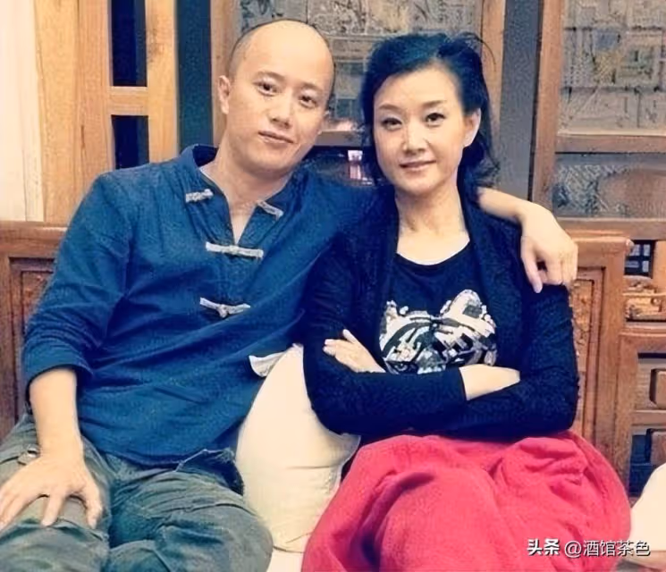 58歲宋祖英近況罕見曝光:住北京豪宅,身材豐腴,皮膚光滑不顯老